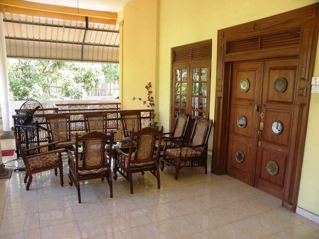 Henderson Airport Residence Negombo Bagian luar foto